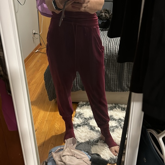 Free People Harem pants great for cold winter nights - Picture 2 of 4